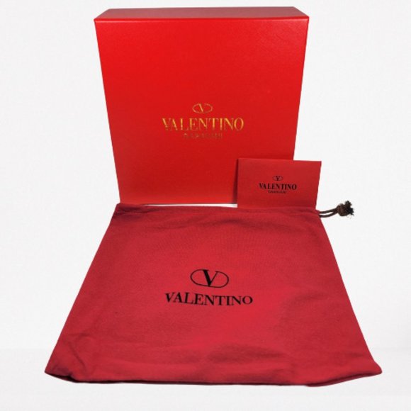 Valentino Garavani V-LOGO Reversible Leather Belt - 40MM - Picture 6 of 6